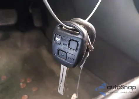 2005 Lexus Es from USA, damaged, VIN JTHBA30G255071374